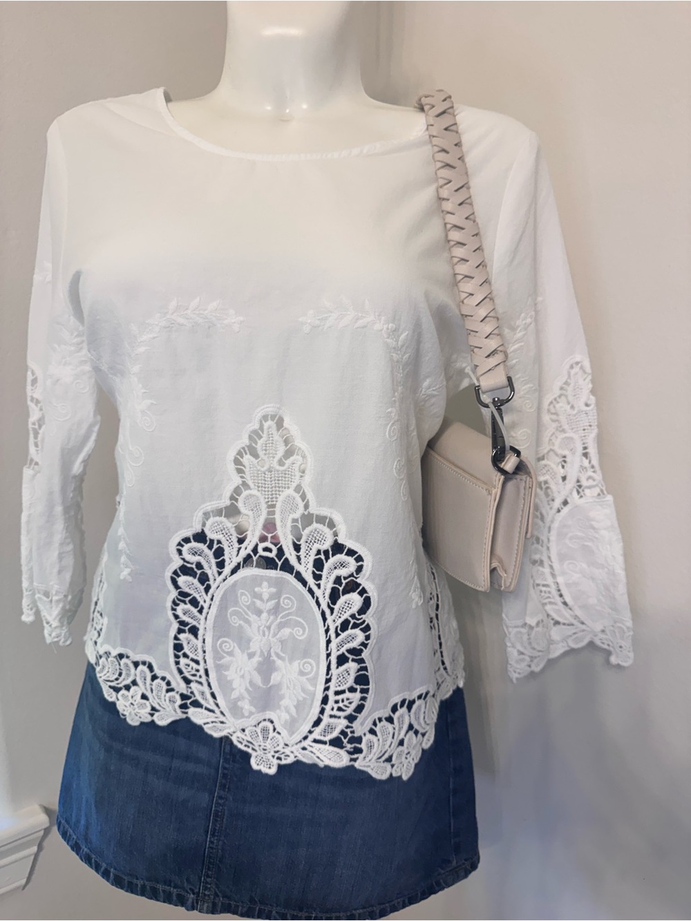 Cynthia Rowley White Lace-Embroidered Peasant Blouse